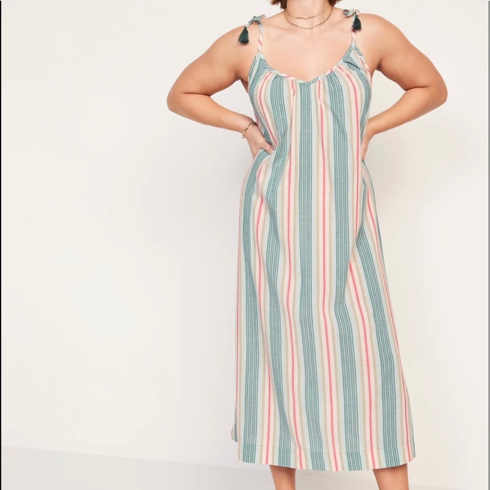 NWT Old navy maxi dress